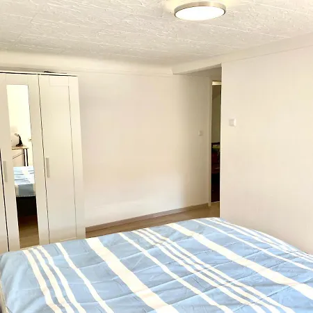 Privatunterkunft In Beggen House - In