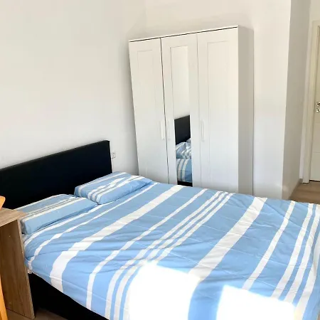 Homestay In Beggen House - In Luxembourg