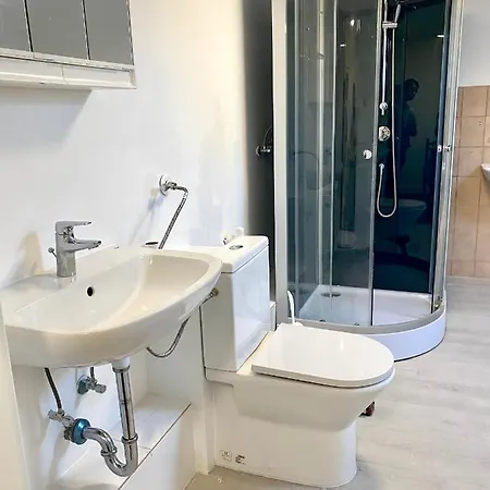 In Beggen House - In * Lucembursko